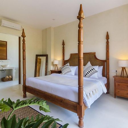 White Goose Boutique Hotel Canggu Esterno foto