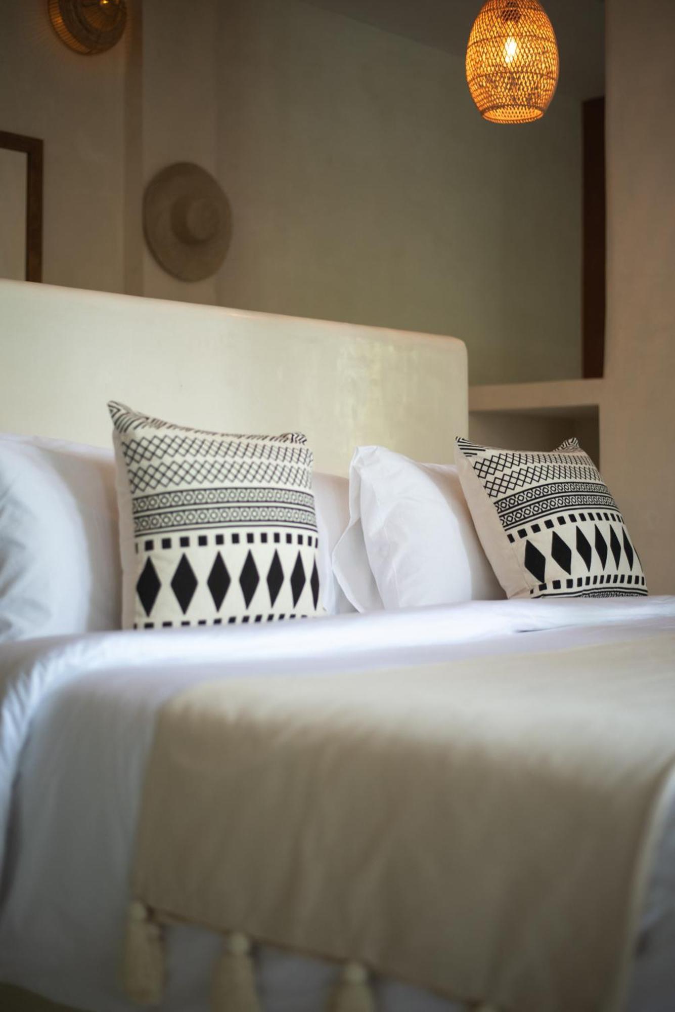 White Goose Boutique Hotel Canggu Esterno foto